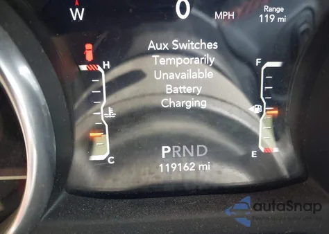 2019 Jeep Wrangler Unlimited Rubicon 4X4 z USA, uszkodzony, nr VIN 1C4HJXFN8KW533421